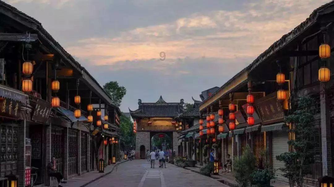 春节气氛渐浓 消费市场升温